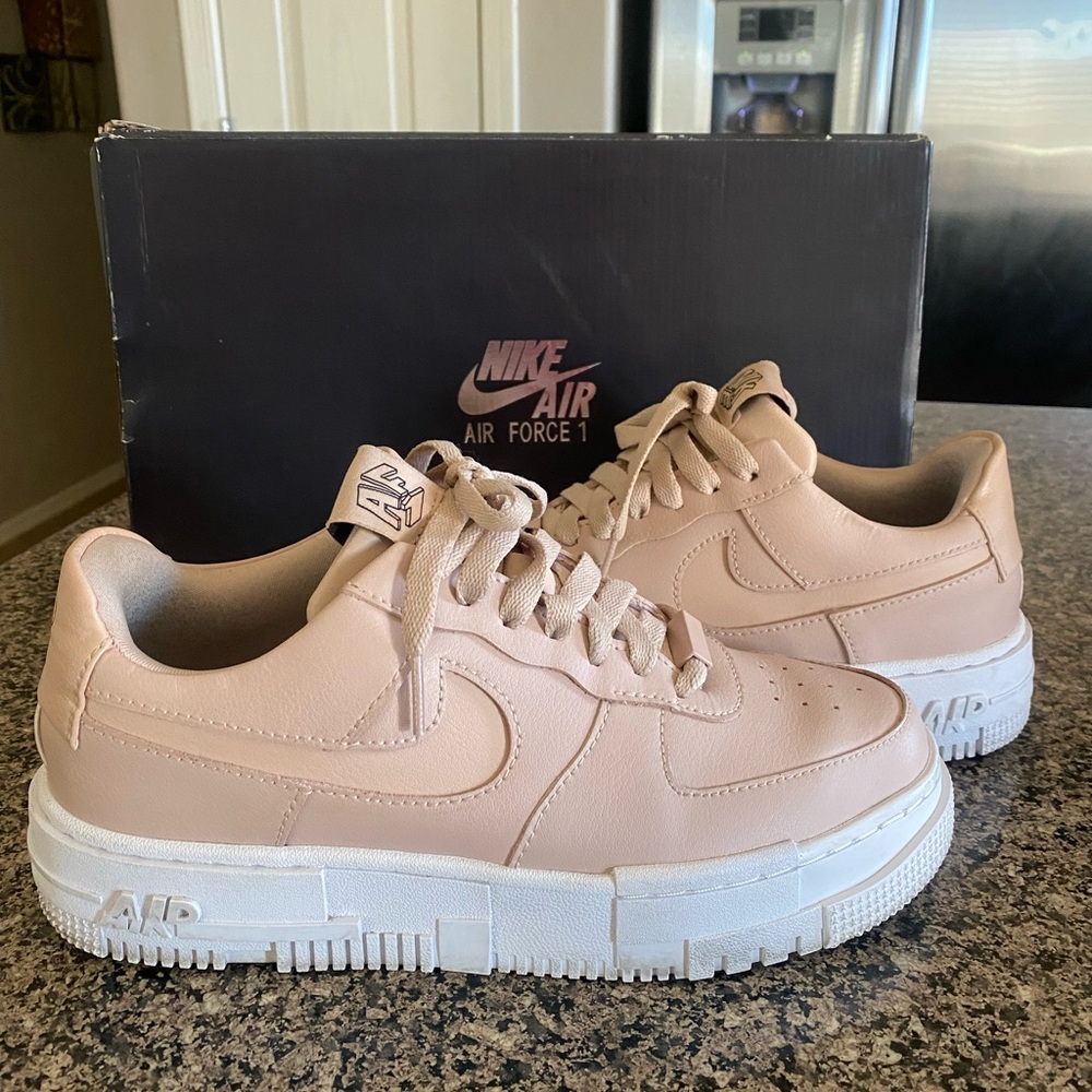 AIR FORCE 1 PIXEL (no box)